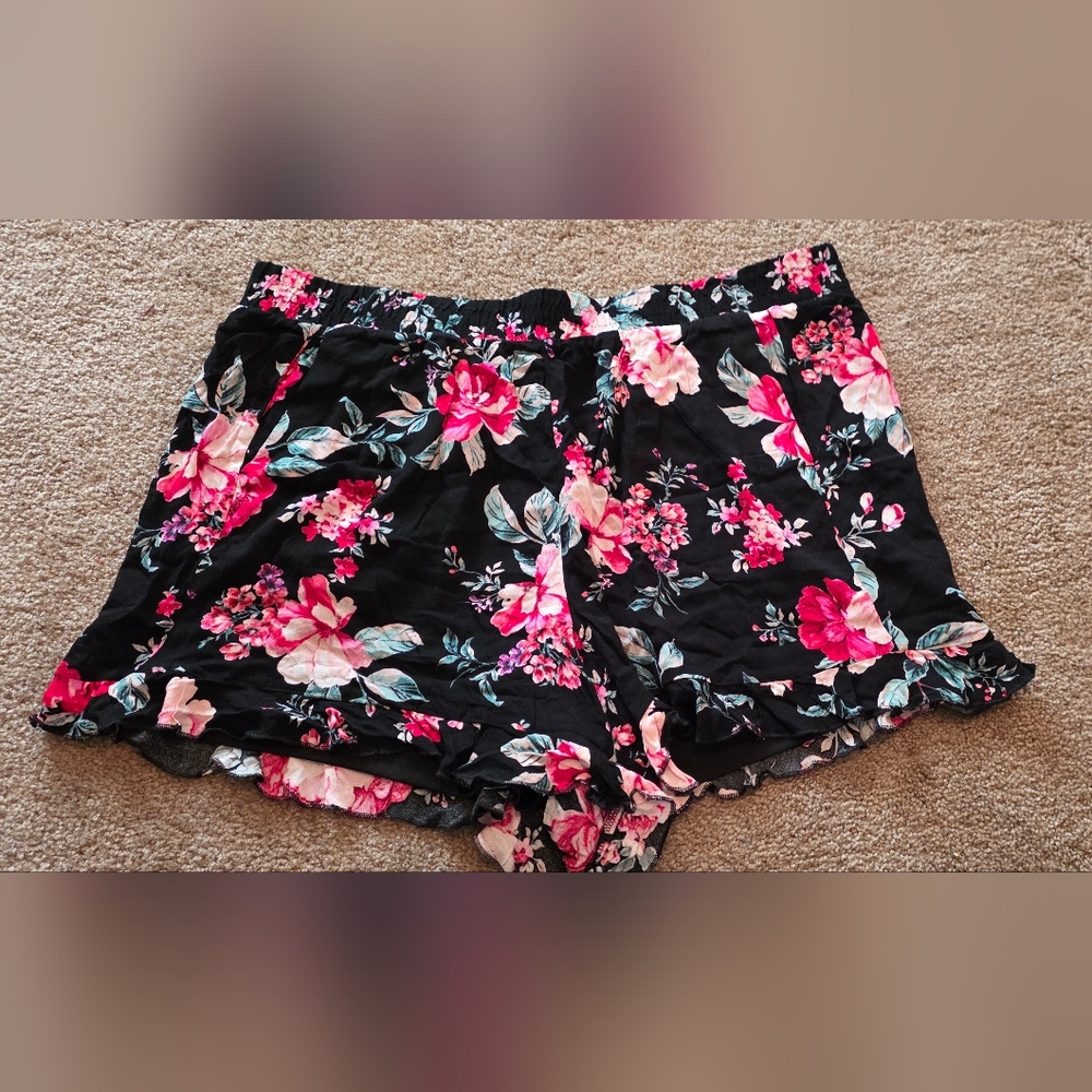 Torrid Black Shorts with Red and White Floral Pattern